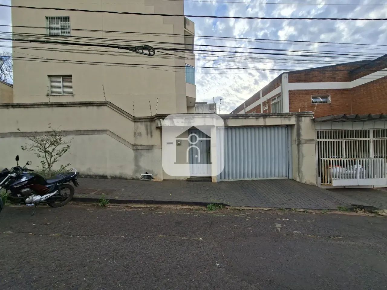 Apartamento para locação bairro Cazeca