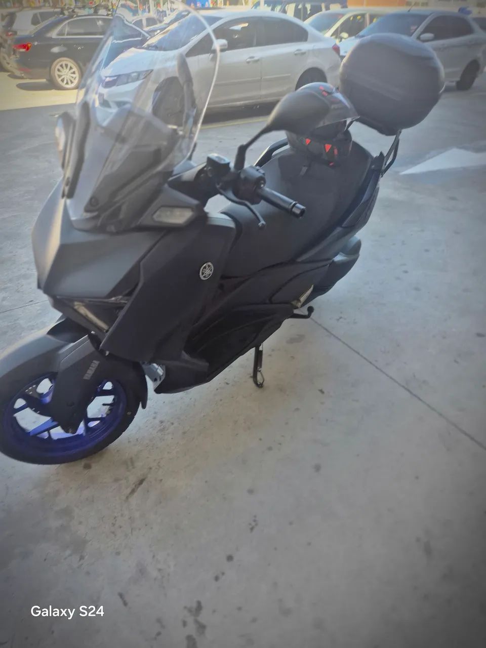 X-MAX 250 - 2025