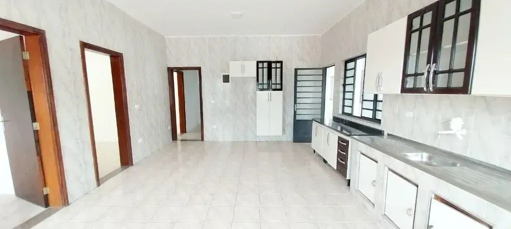 CASA COM 3 DORMITÓRIOS E 80M² NO BOSQUE DOS EUCALIPTOS