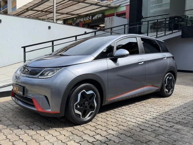 BYD Dolphin EV (Elétrico) 2026