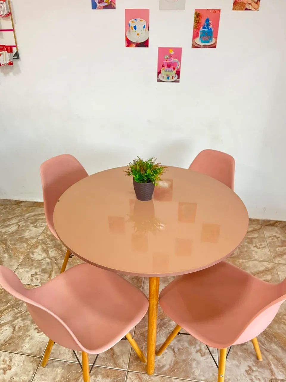 Mesa eiffel 90cm 4 cadeiras - Foto 2