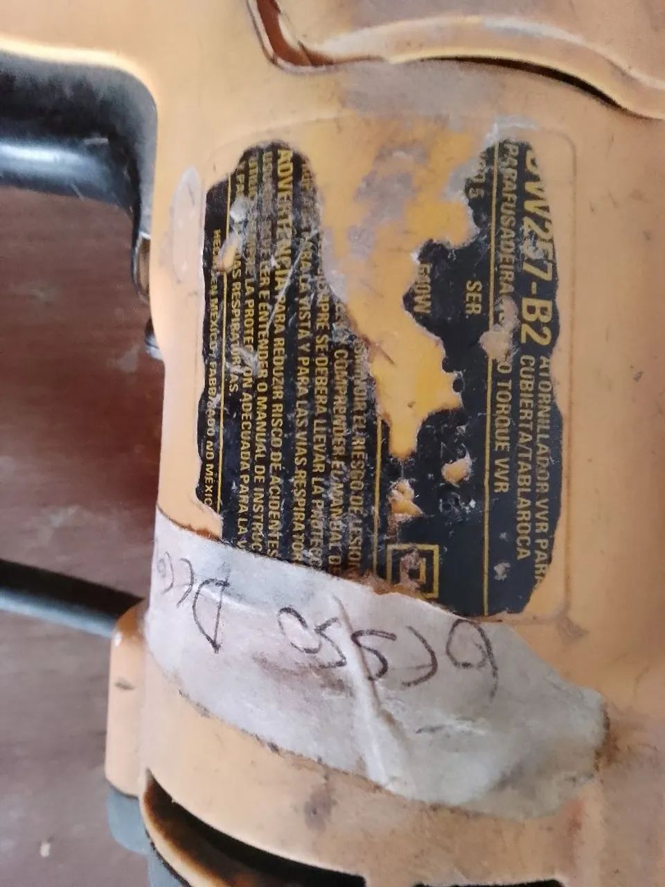 Parafusadeira com torque DW 257 Dewalt - Foto 2
