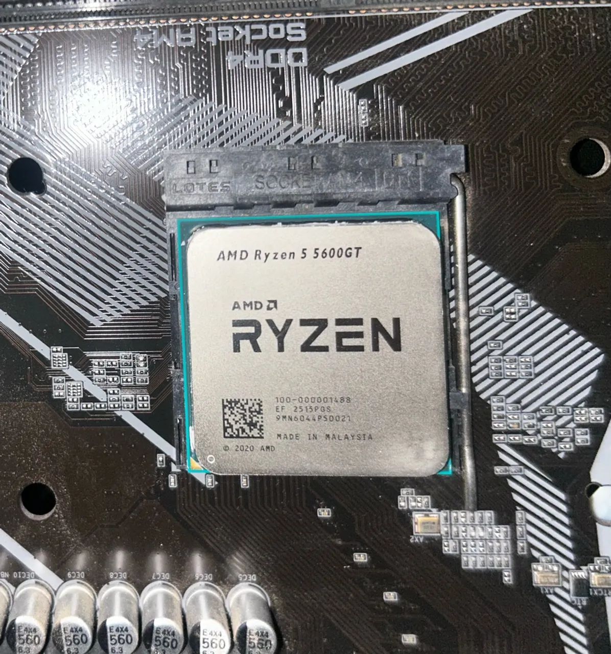 Ryzen 5 5600gt + A520mk v2 GIGABYTE - Foto 2