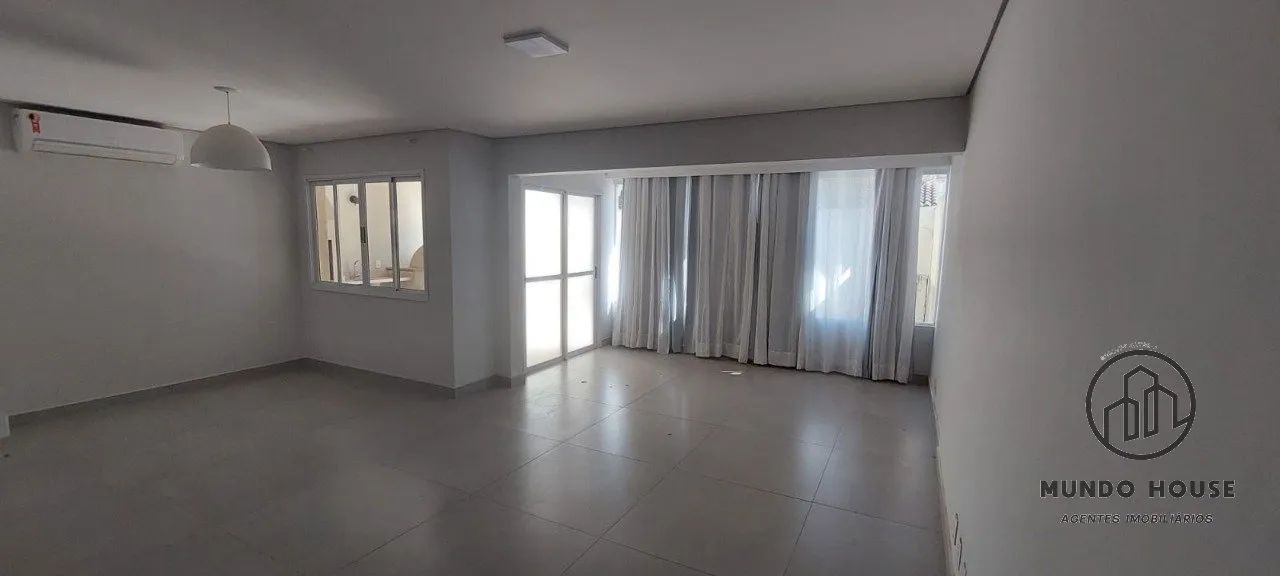 Casa em Condomínio no Parque Campolim