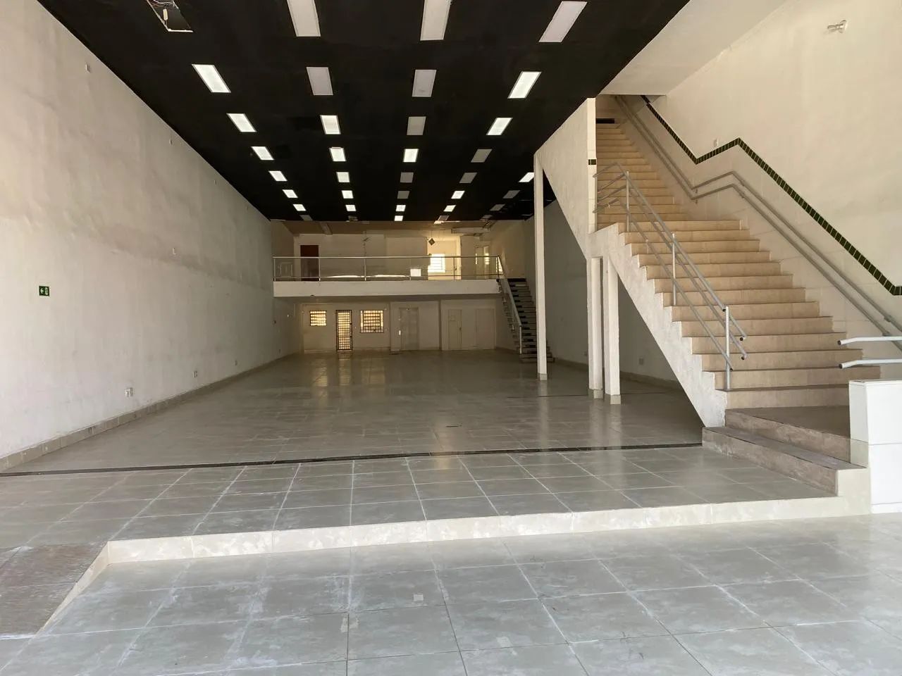 Prédio para Venda em São Paulo, Vila Nhocuné, 2 vagas - Foto 2