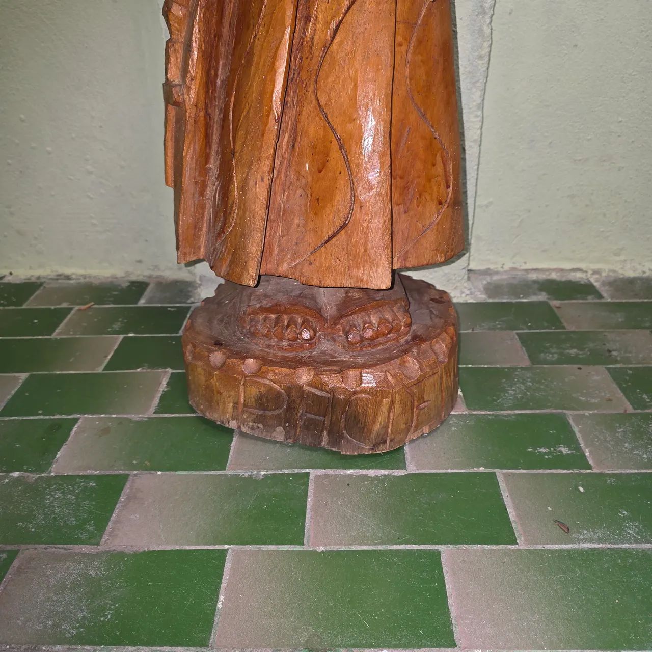 Escultura grande  - Foto 5