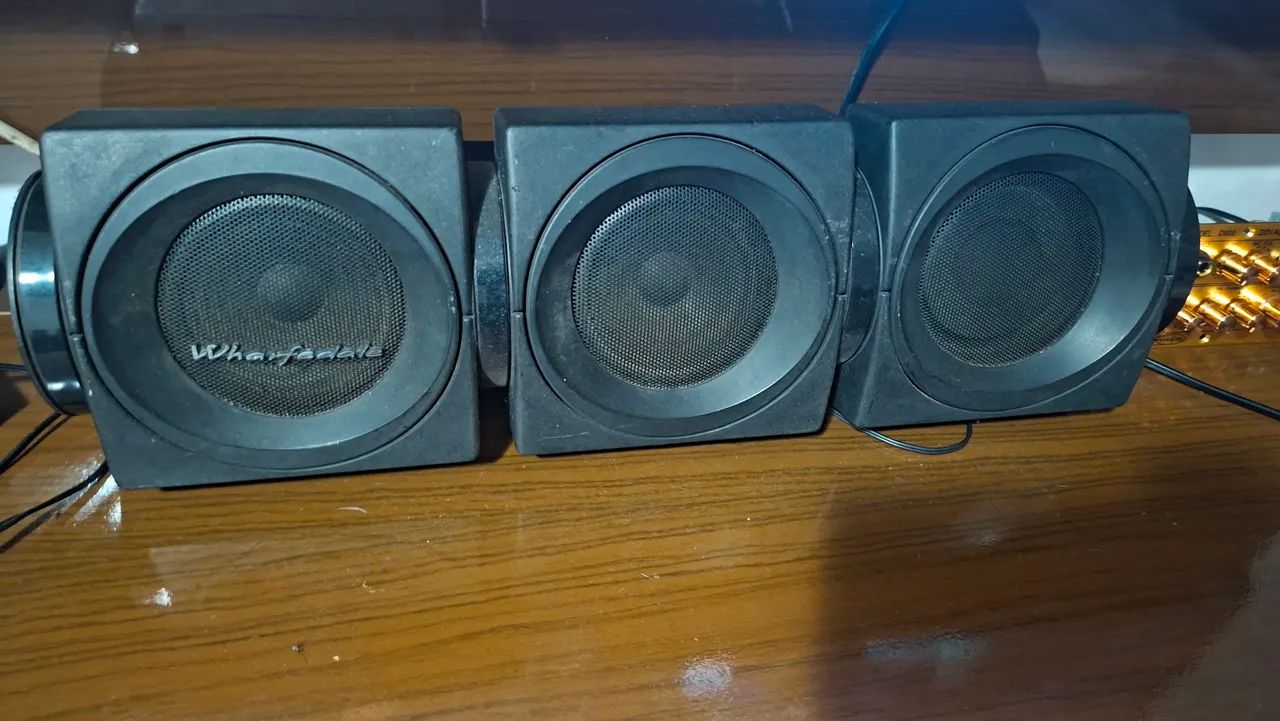 Vendo caixa central Wharfedale 3 vias