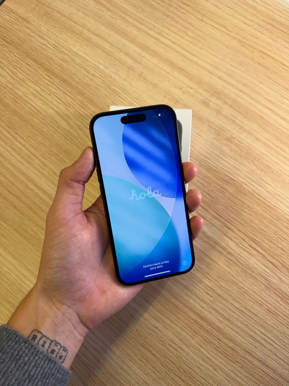 iPhone 16 Black - Foto 2