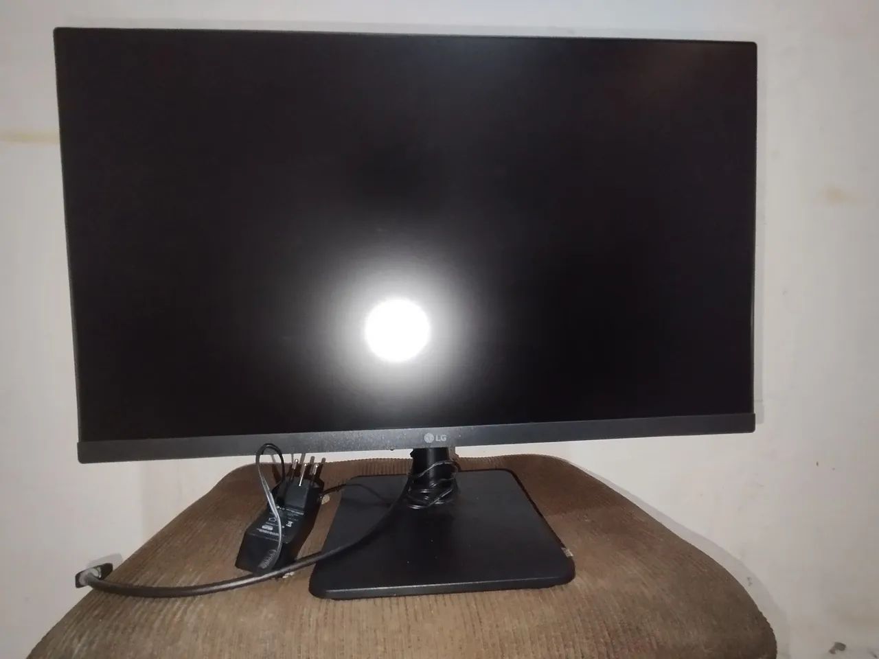 VENDO MONITOR 24' 100hz NOVO - Foto 4