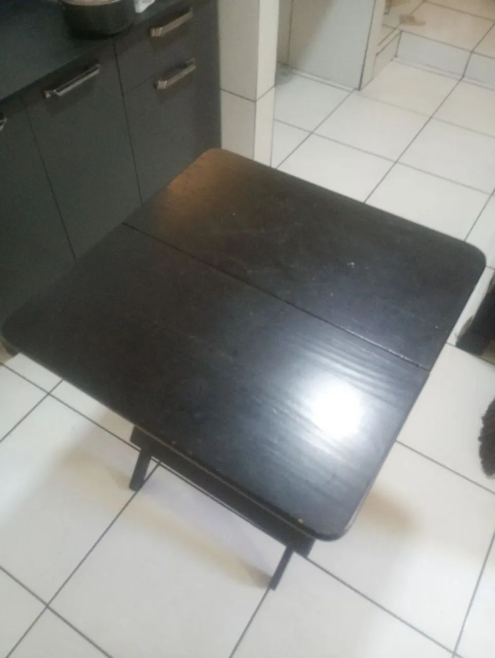 Mesa de madeira dobrável