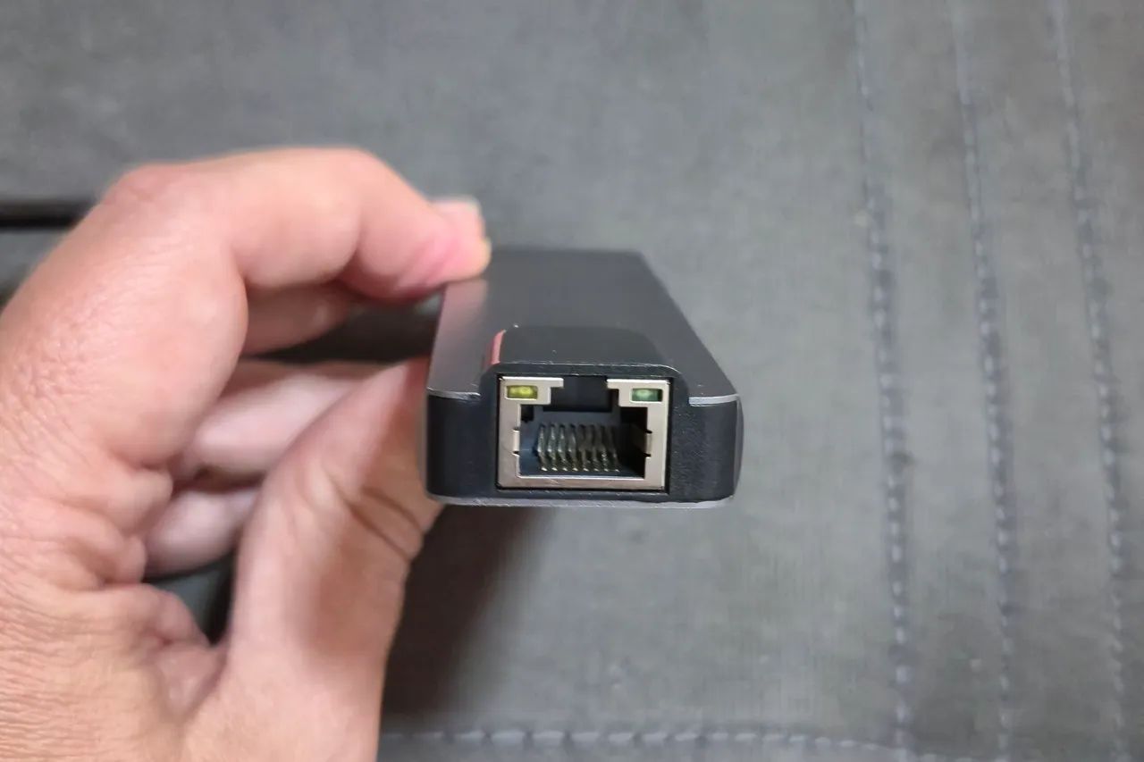 Hub USB-C 5 em 1 HDMI 4K + 2 USB + USB-C - Perfeito para Notebook e Celular<br> - Foto 2