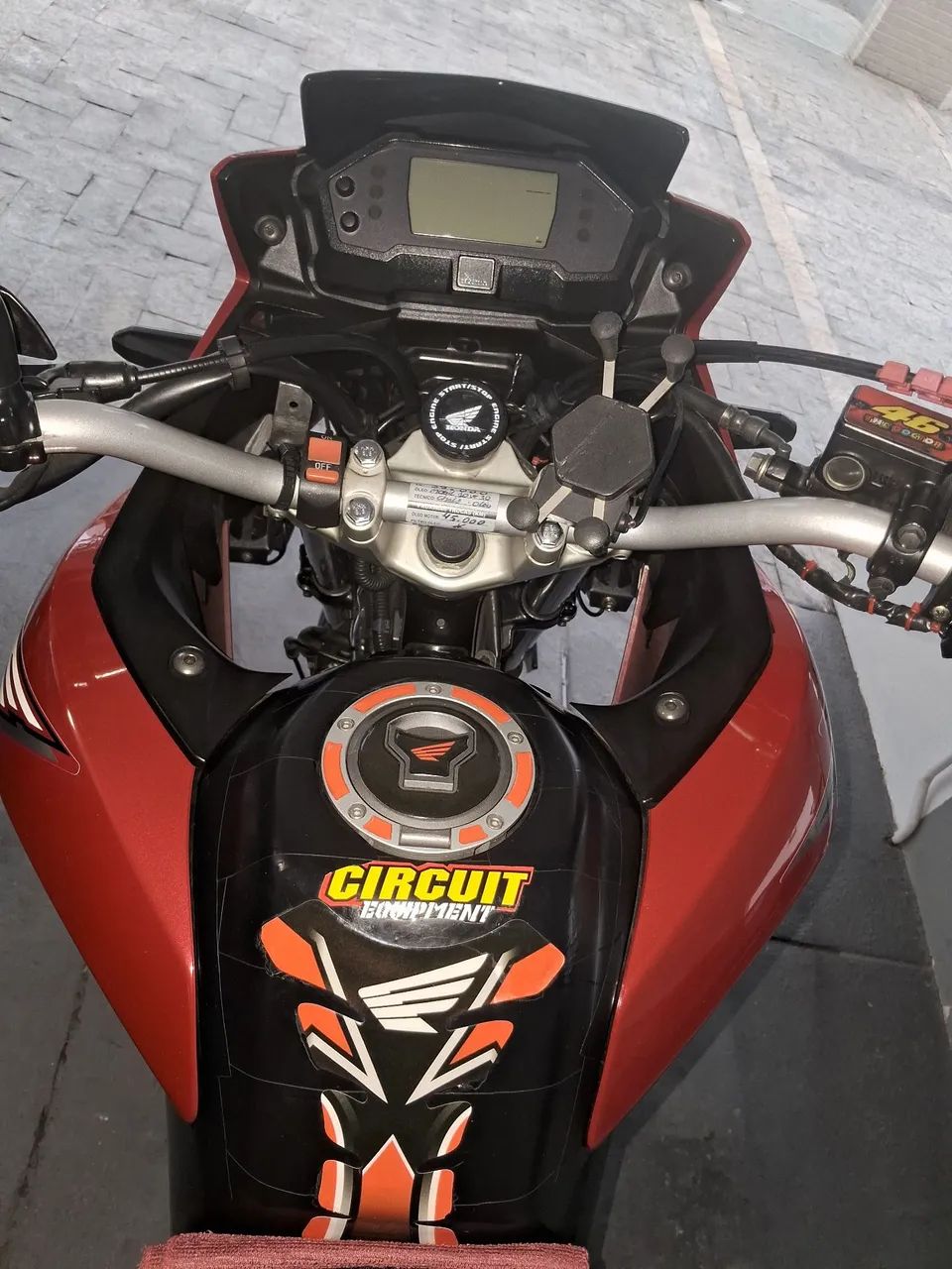 Vendo moto xre 190 quitada  - Foto 5