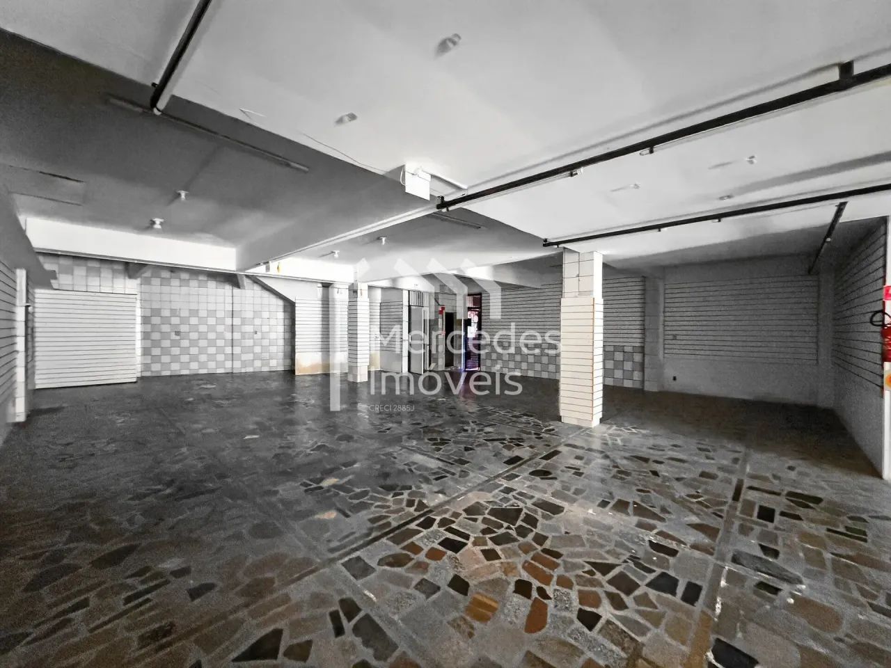 Sala térrea para locação com 272 m², Centro, Itajaí, SC - Foto 2