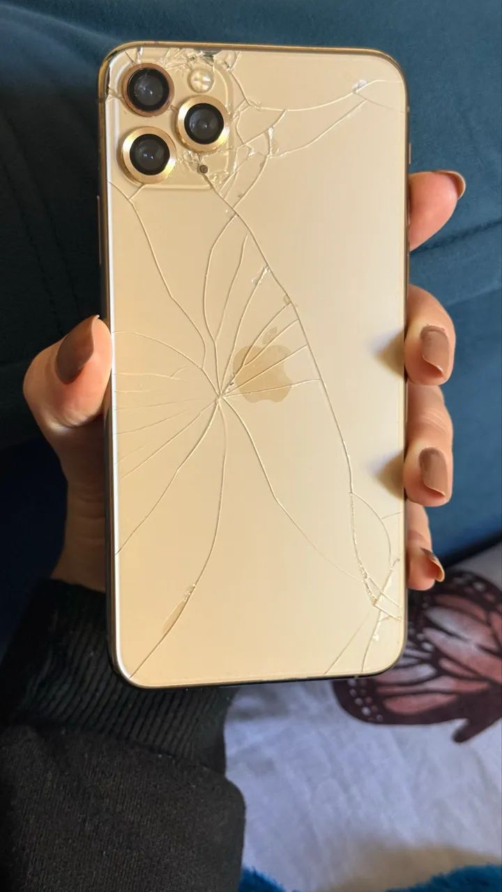 iPhone 11 Pro Max 64 GB  - Foto 2