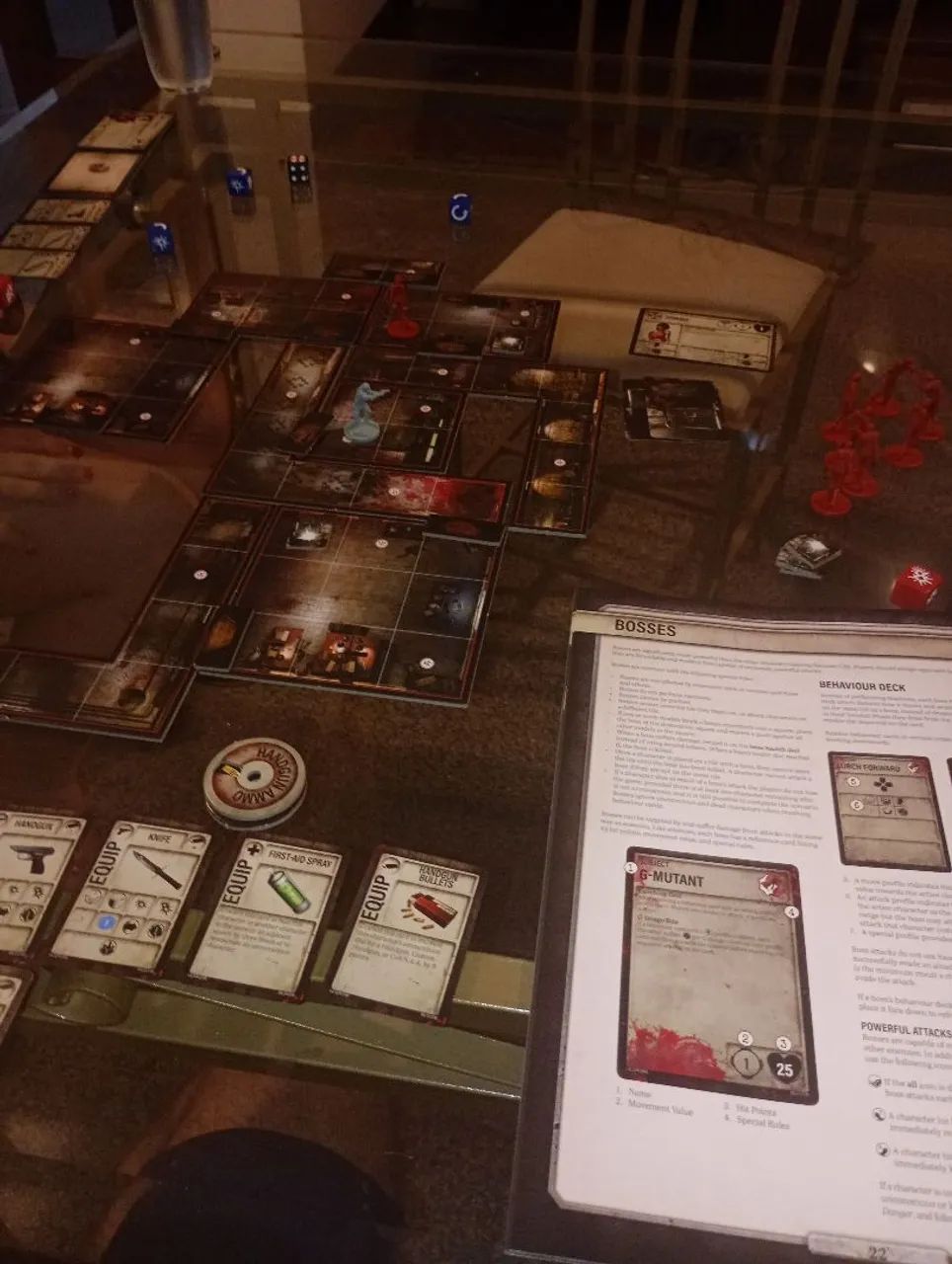 Resident Evil 2 Board Game - Foto 4