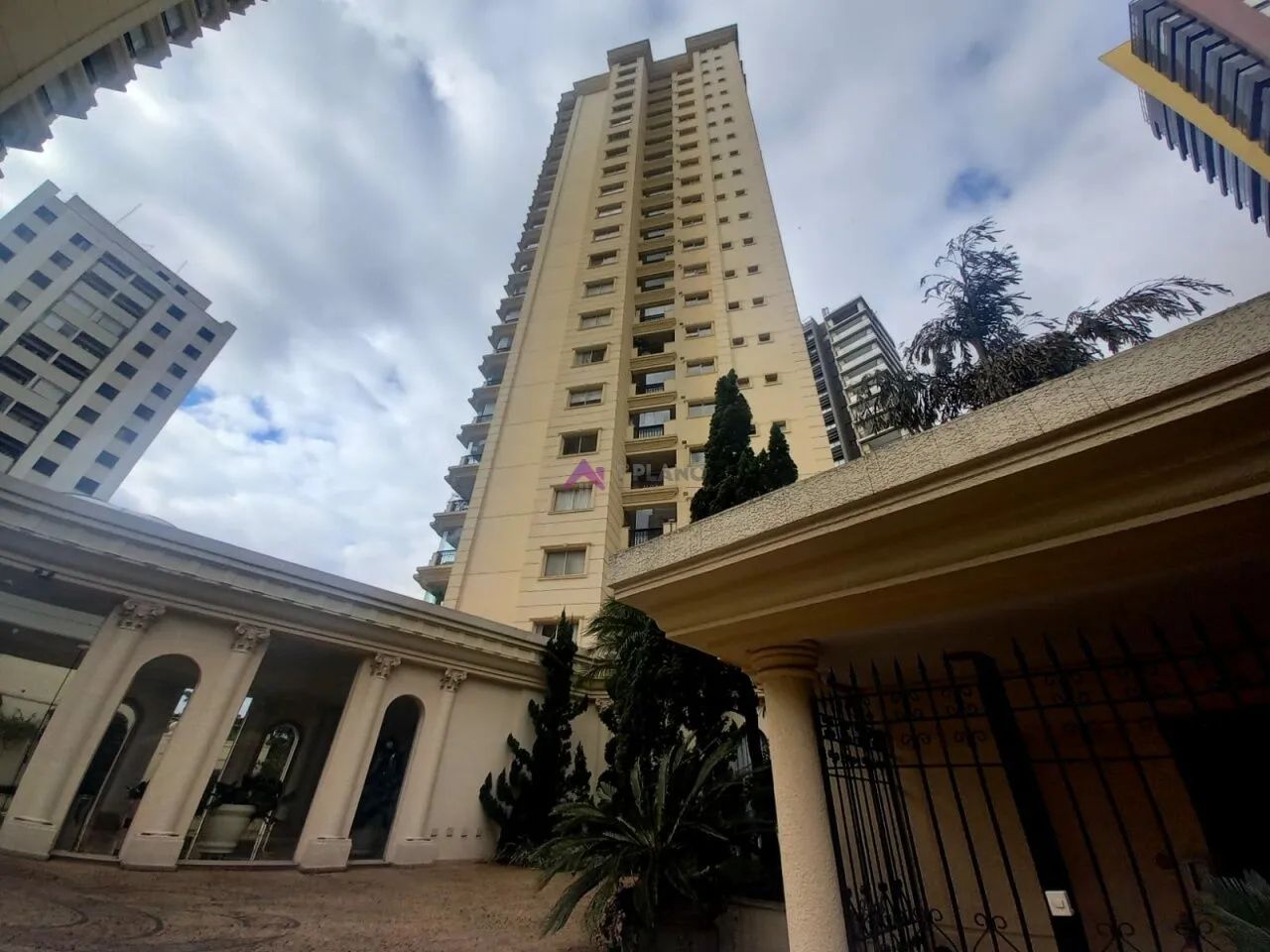Apartamento de alto padrão para locação na Chácara Klabin, 208 m² com 4 suítes e 3 vagas