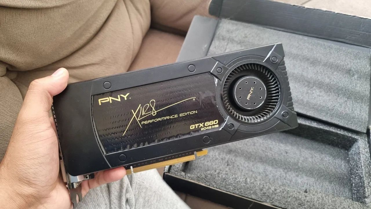 Placa de vídeo NVIDIA Founders Edition