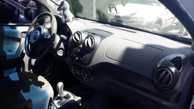 Palio Essence Dualogic 1.6 FLEX 16V 5P 2016 - Foto 4