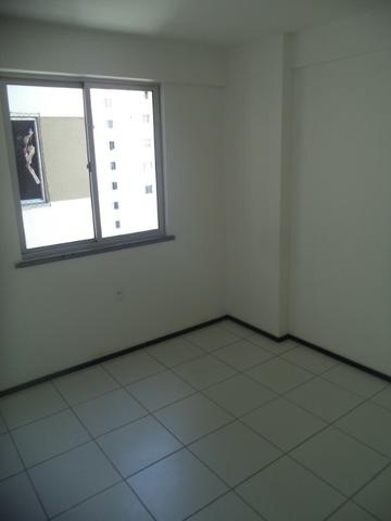 Apto na Parangaba Próx Lagoa, Shopping Jóquei, Boa Ventilação, 2 Qtos, 50m e 1 Vg - Foto 18
