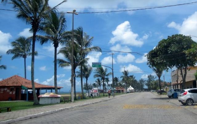 C/ Praião de Barra de S.J , construa aqui ! Terreno 60 mil - Foto 4