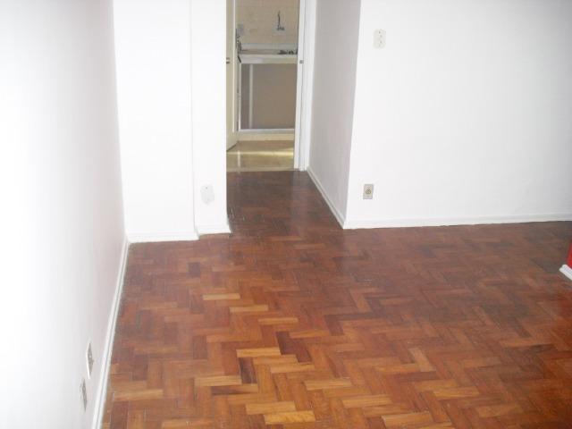 Quarto e sala Copacabana R$ 1.600,00 - Foto 4
