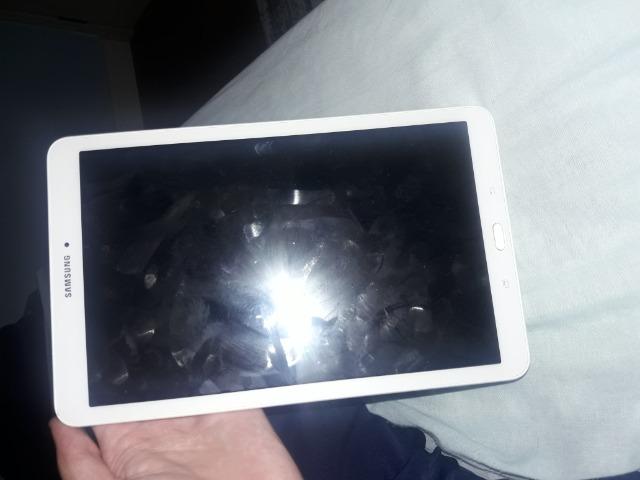 Samsung TAB E - Foto 2