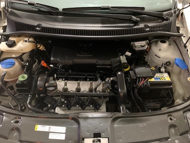VW Fox 1.0 I-Trend - 2014 - Completo - Em Excelente estado de Conservação ! ! ! - Foto 13