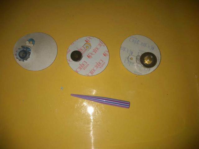 Piercings e alargadores - Foto 5