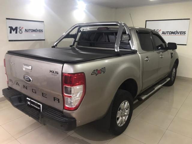 FORD RANGER 3.2 XLS 4X4 CD 20V DIESEL 4P AUT 2014/2014 - Foto 4