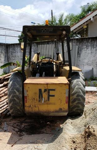 Pá Maquina Carregadeira Massey Ferguson hd 86 - Foto 4