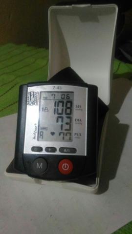 Para desapegar rápido medidor de pressão e batimento cardíaco apenas r$ 50 reais - Foto 2