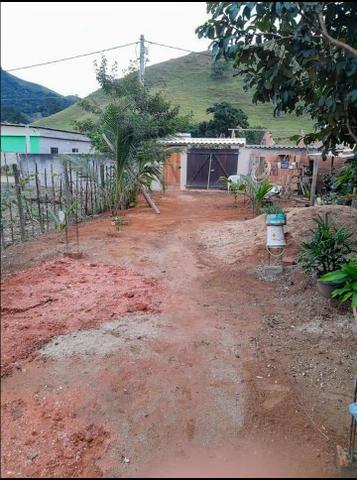 Vende se casa no trapiche lote medindo 10x38