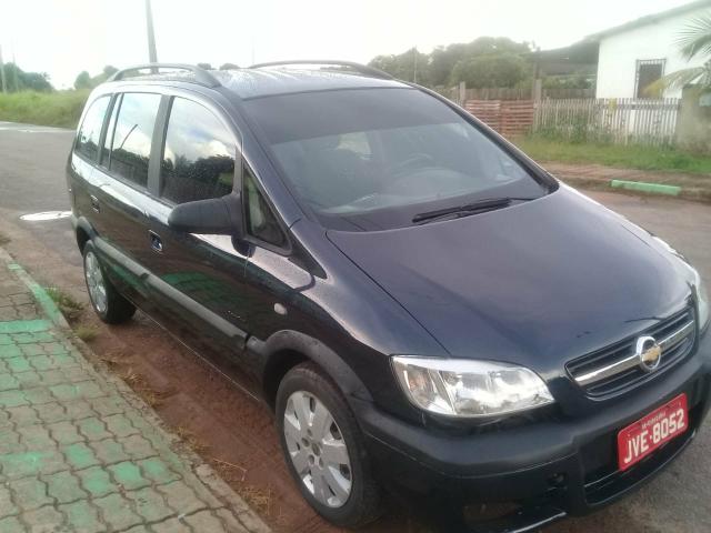 Vendo uma Zafira 2005