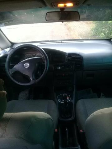 Vendo uma Zafira 2005 - Foto 3