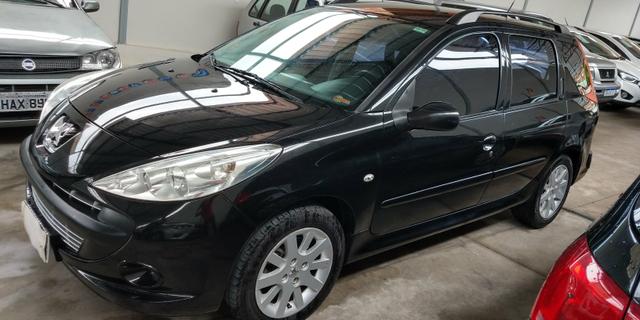 Peogeot 207 SW automático impecável