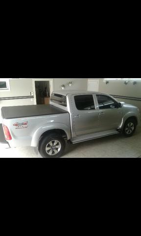 Toyota Hilux SRV. 2010 - Foto 13