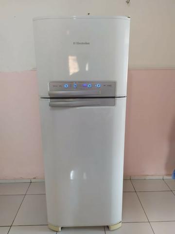 Geladeira Branca Electrolux Celebrate DFN49 - 405 Litros - Frost Free - Não faço entrega