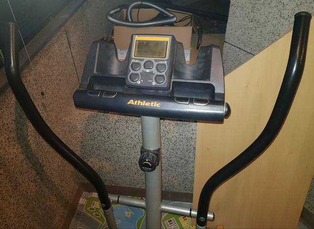 Bicicleta Elíptico Athletic advanced 330e - Foto 3