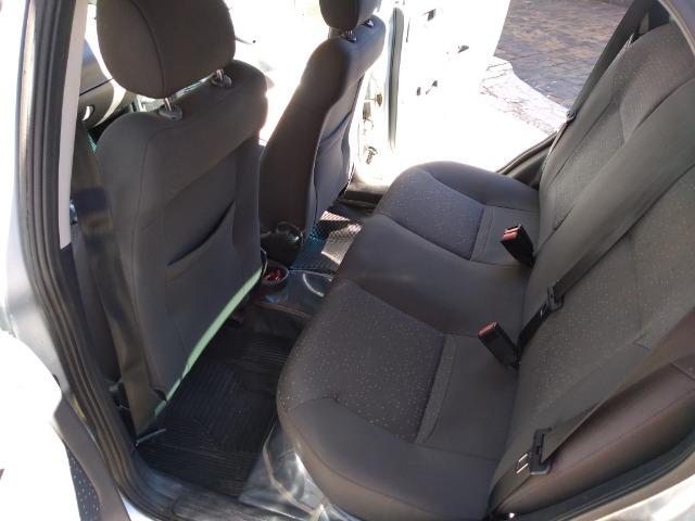 Corsa Sedan Premium 1.4 (Flex) - Foto 9