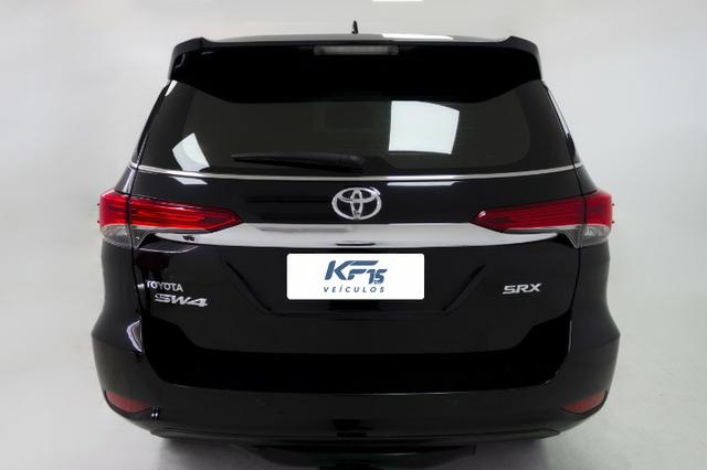 Toyota Hilux SW4 2.8 SRX Preto 2017 Automático Completo - Foto 4
