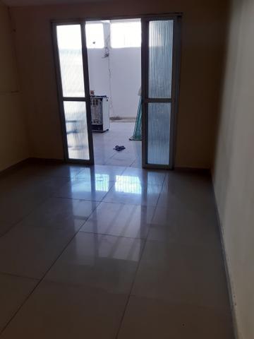 Otima casa em jardim Brasil 1 a 15 minutos do shopping Tacaruna com ônibus na porta - Foto 8