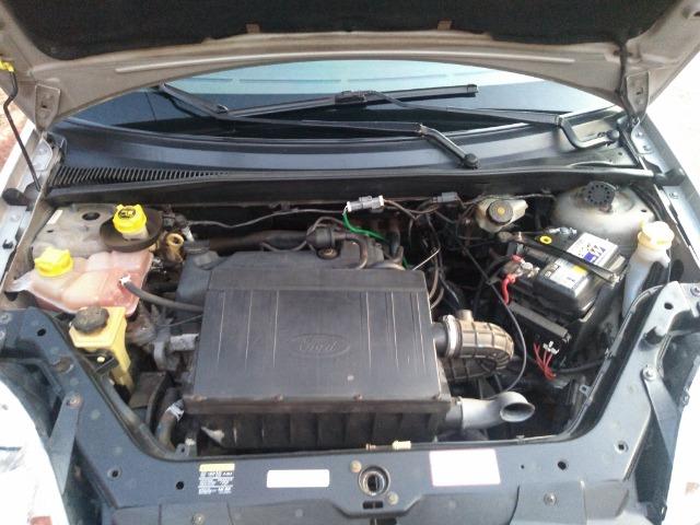 Ford Fiesta - Foto 10