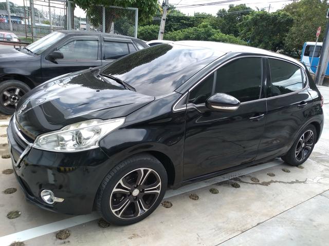 Peugeot 208 Griffe 2013/2014 - Foto 2