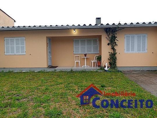 C395 - Linda residência em ótima localização a 300 metros do mar - Foto 19