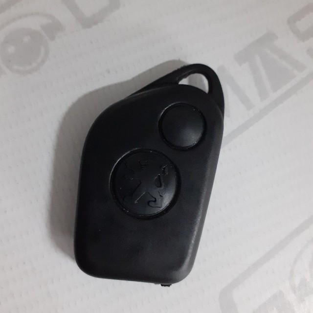 Capinha para controle: Citroën. Nova.