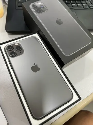 iPhone 11 Pro Max 64GB Cinza Espacial - semi novo