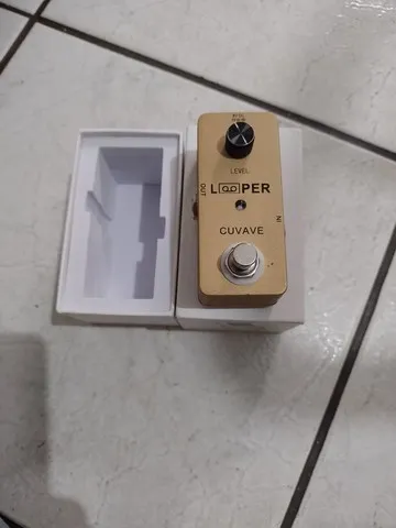 Pedal cuvave looper para guitarra
