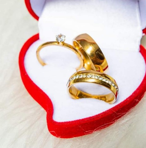 ALIANÇAS EM AÇO  - Foto 2