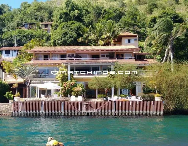 Condominio Portogalo em Angra dos Reis