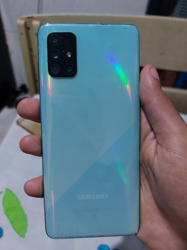 Samsung galaxy A71, 128Gb, 6Gb de RAM - Foto 3